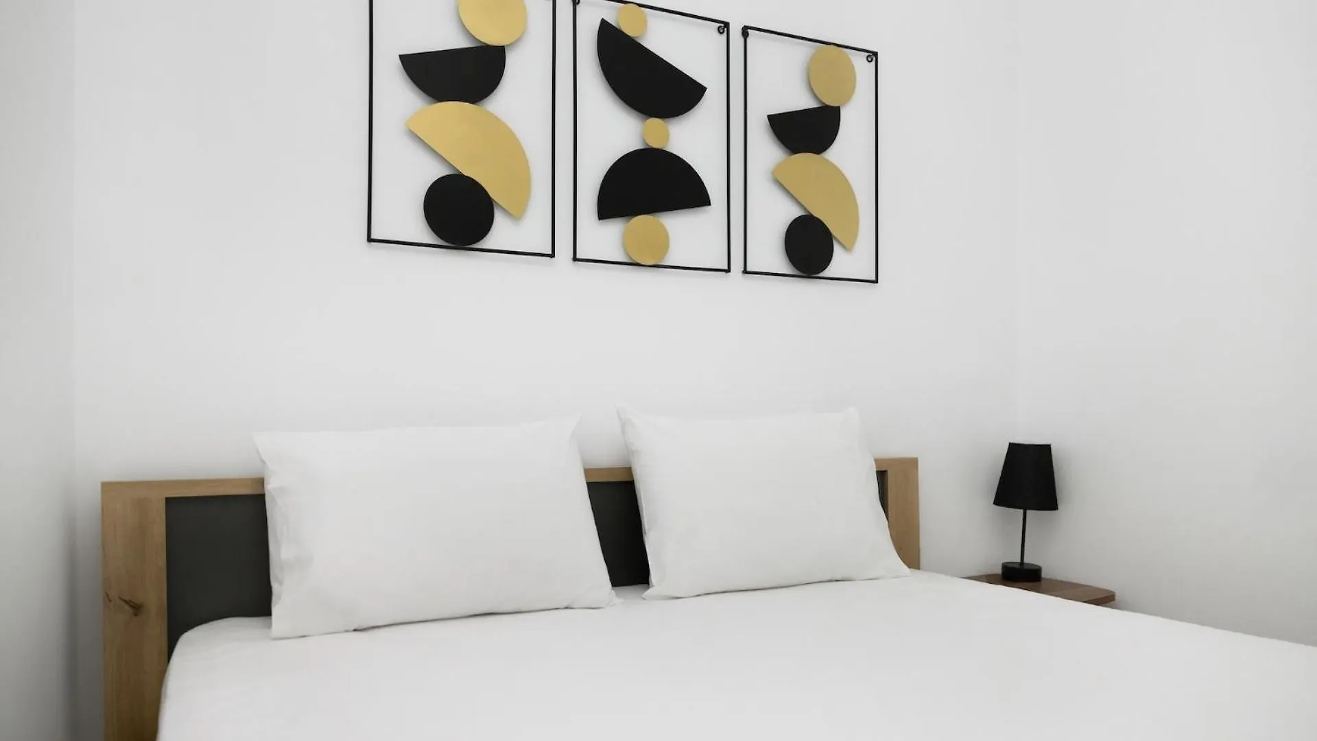 איוס מאמס Flamingo Living Halkidiki - The Villas מלון דירות איוס מאמס