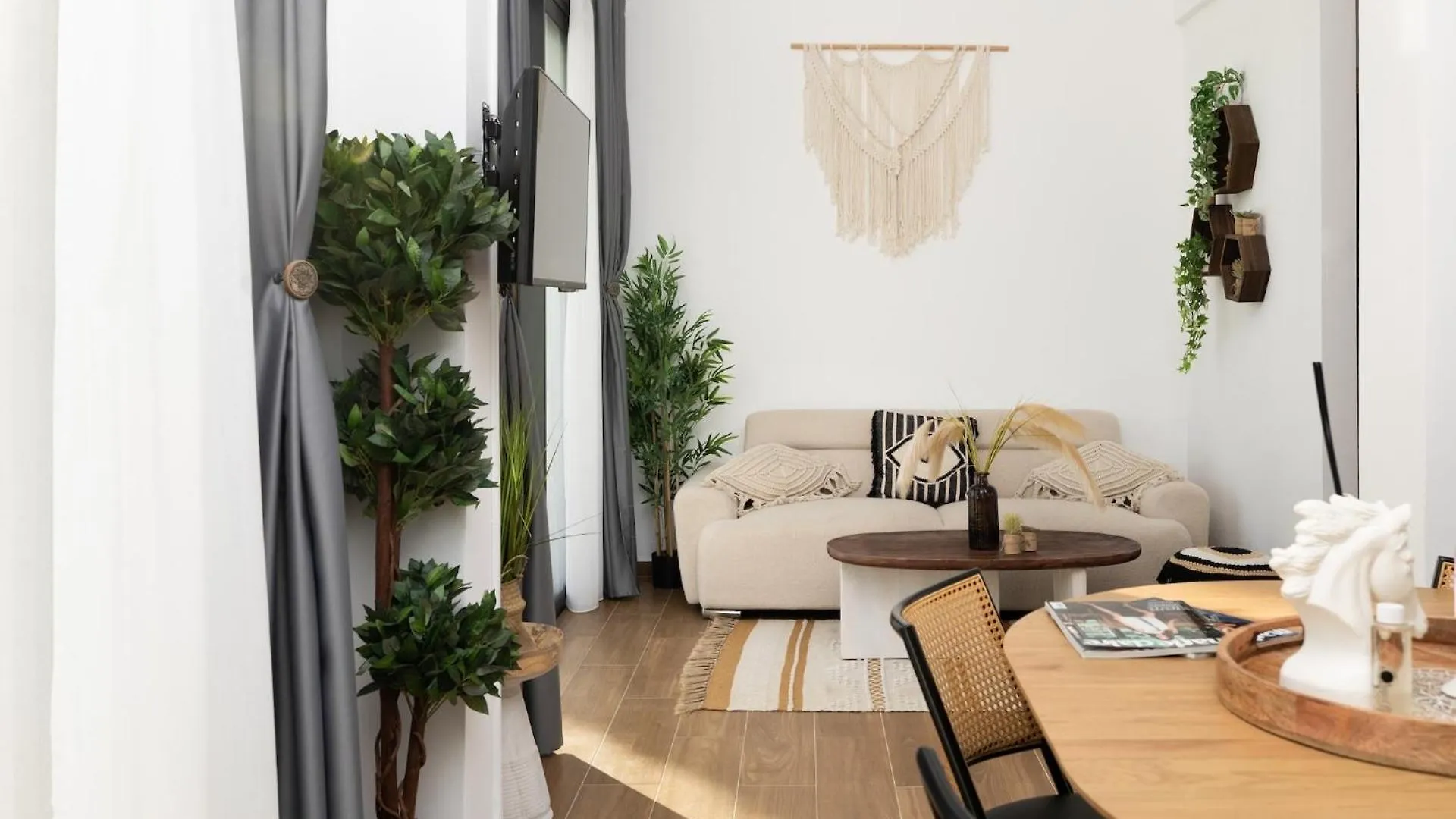 איוס מאמס Flamingo Living Halkidiki - The Villas מלון דירות איוס מאמס