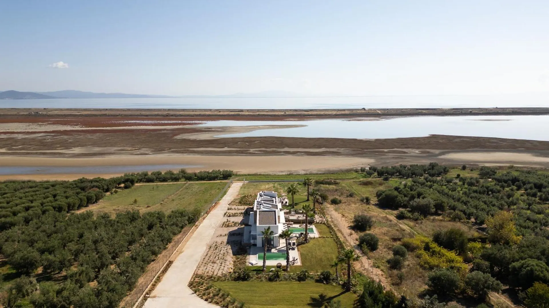 איוס מאמס Flamingo Living Halkidiki - The Villas 0*, איוס מאמס יוון