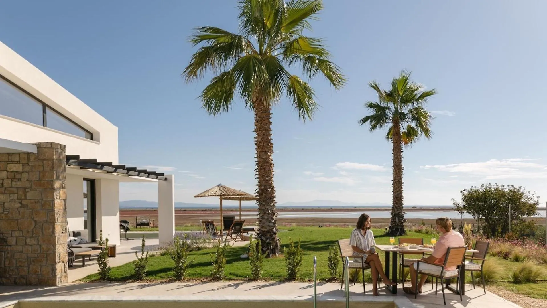 איוס מאמס Flamingo Living Halkidiki - The Villas 0*, איוס מאמס